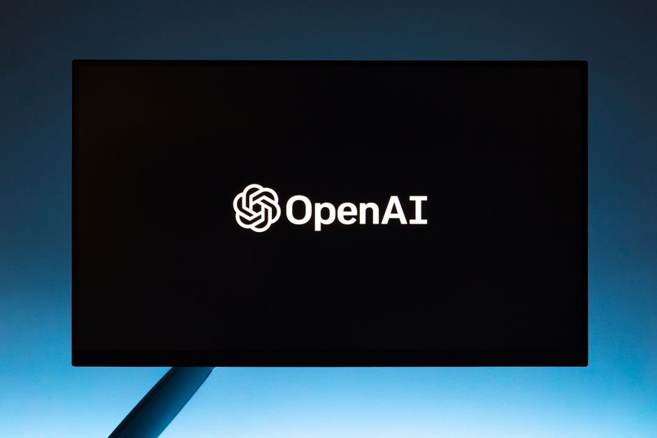 OpenAI חושפת מודל חדש שמתחרה ב-Claude של אנת'רופיק - מה זה אומר למנהלים ויזמים בישראל?